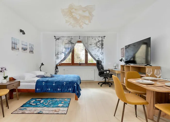 Apartament Cozy With Workspace Near The Skm Station By Renters *